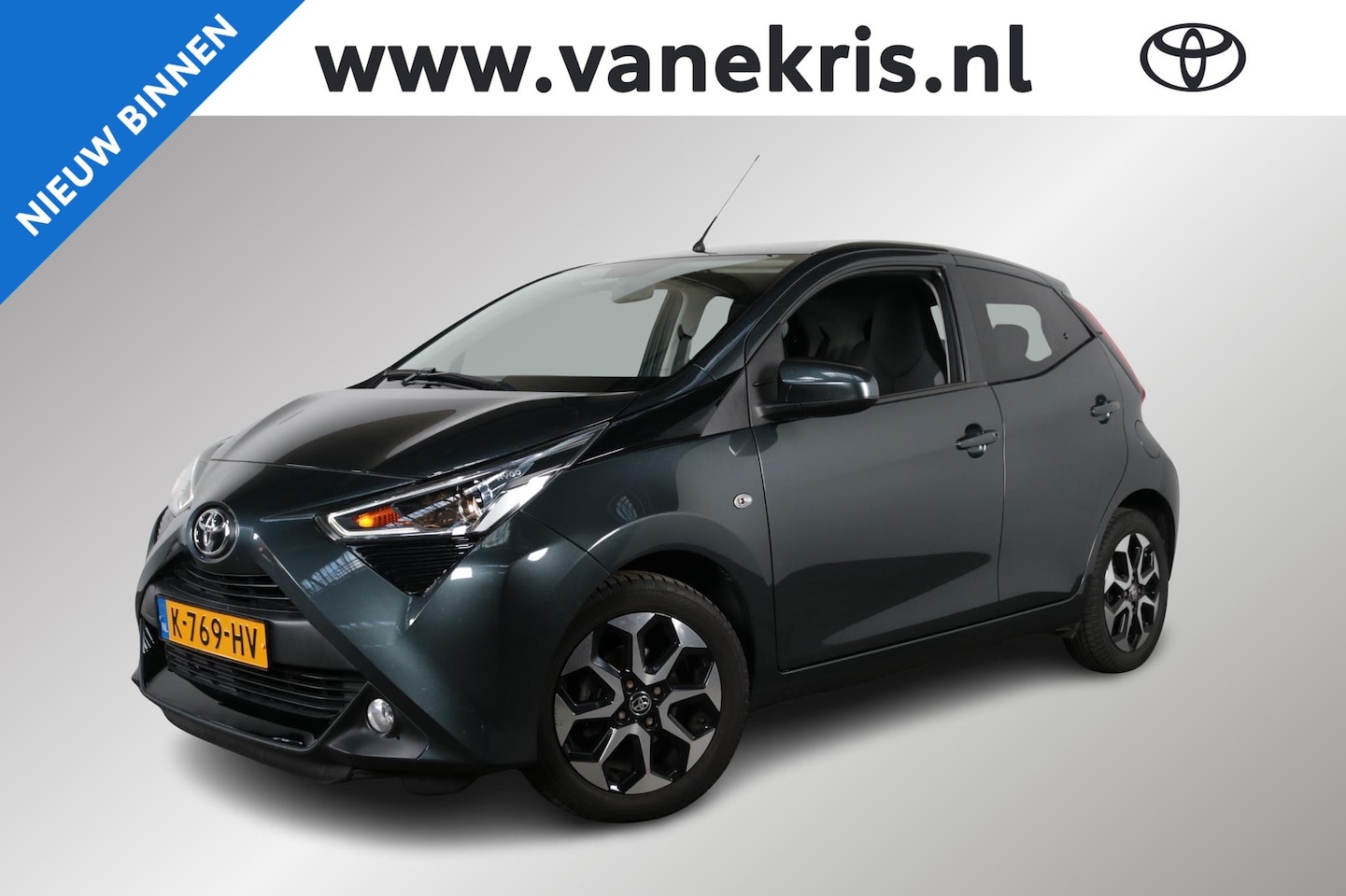 Toyota Aygo - 1.0 VVT-i x-joy 1.0 VVT-i x-joy, Origineel NL, 1e eigenaar, DAB , Apple carplay, Android auto - AutoWereld.nl