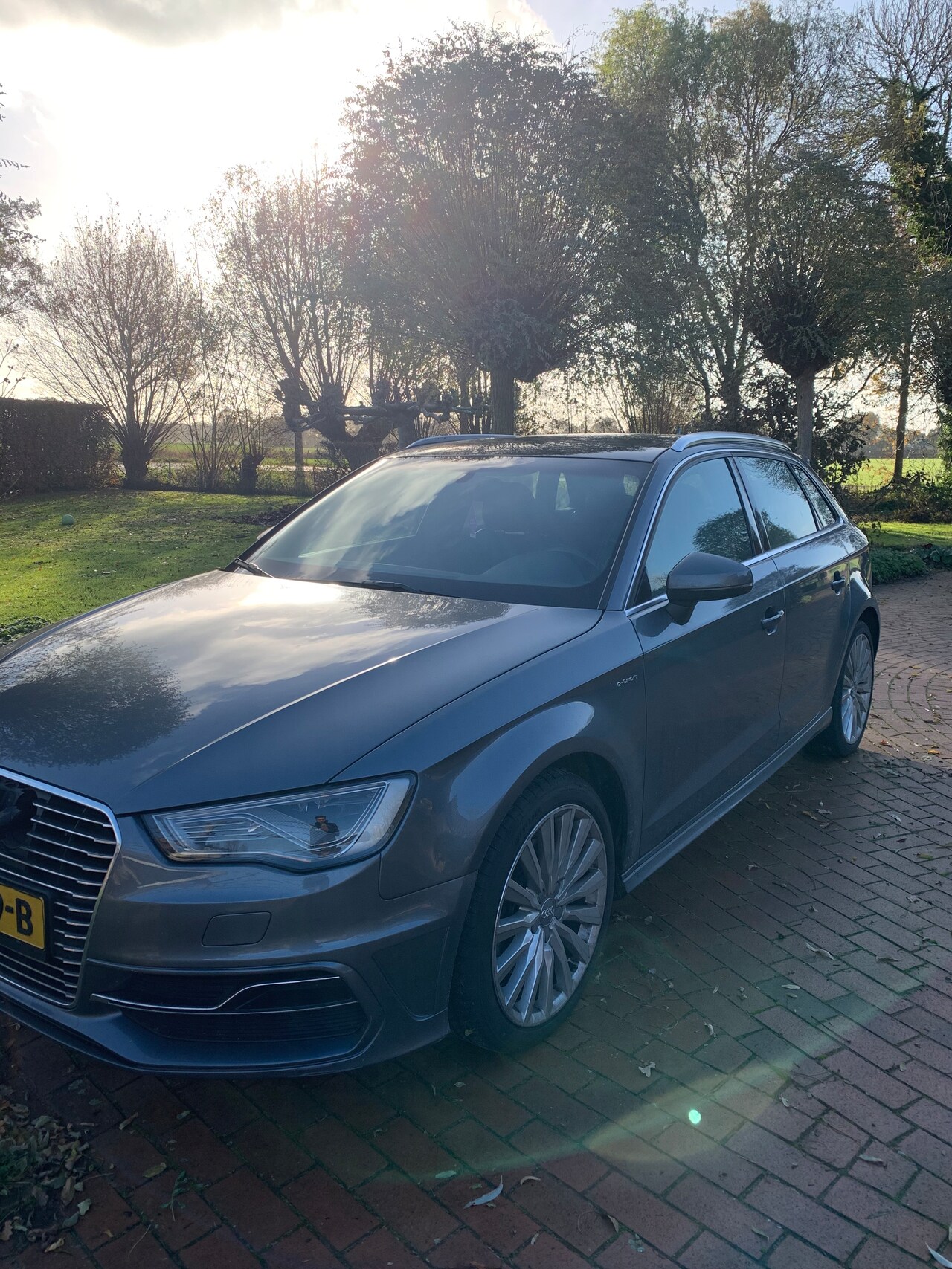 Audi A3 Sportback - 1.4 e-tron PHEV Ambition Pro Line plus - AutoWereld.nl