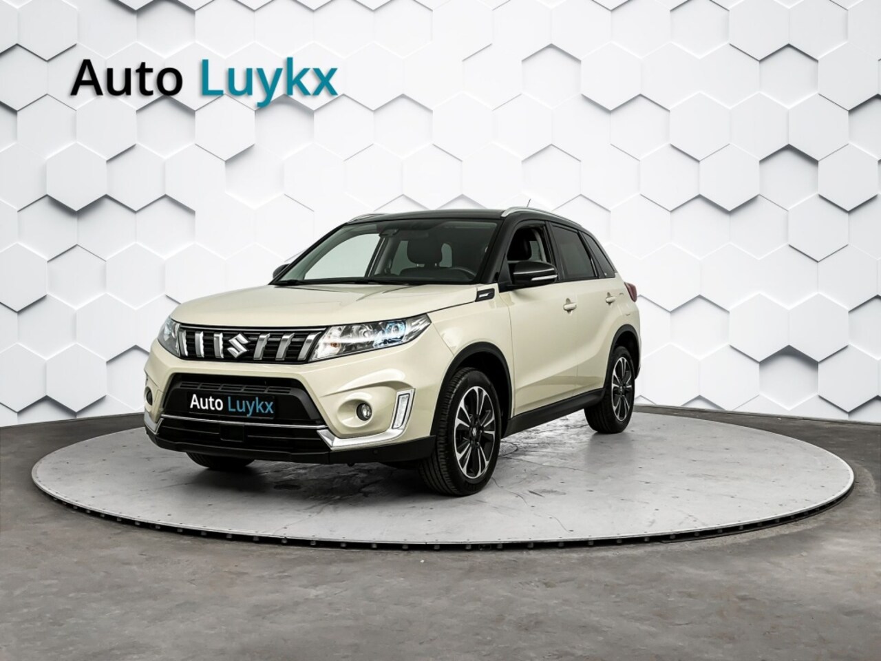 Suzuki Vitara - 1.4 Style Boosterjet | Navigatie | Adaptieve Cruise Control | Leder/Alcantara - AutoWereld.nl