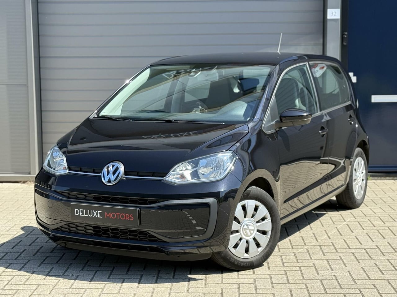 Volkswagen Up! - 1.0 TSI BMT high up! Airco 60 pk - AutoWereld.nl