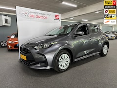 Toyota Yaris - 1.5 Hybrid Active / NL-auto, Eerste eigenaar, Radio, Navi, Airco, Camera