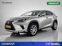Lexus NX - 300h AWD Luxury Edition Limited | Panoramadak | Trekhaak | Stoelverwarming | Apple CarPlay