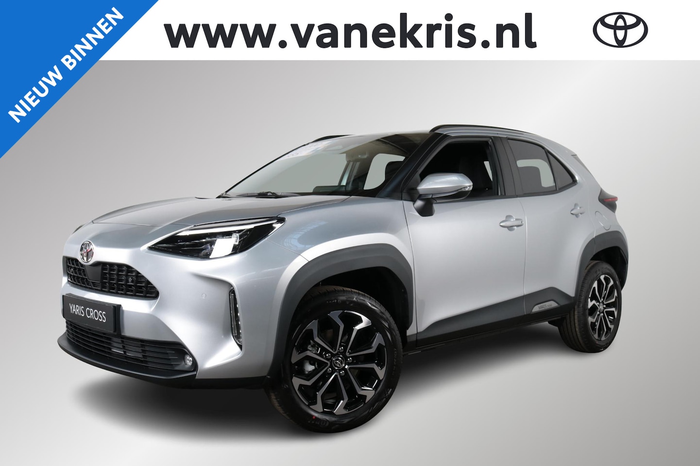 Toyota Yaris Cross - 1.5 Hybrid 115 First Edition Comfort Pack! Nieuw! - AutoWereld.nl