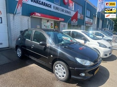 Peugeot 206 - 1.4 Forever