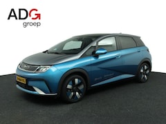 BYD DOLPHIN - Design 60 kWh Navigatie | Stoelverwarming | 427 km WLTP | Panoramadak | Bi-tone |