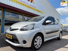 Toyota Aygo - 1.0 VVT-i Comfort AIRCO 94 DKM GEREDEN