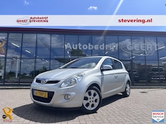 Hyundai i20 - 1.2 Eye catcher / Clima / Lm-velgen