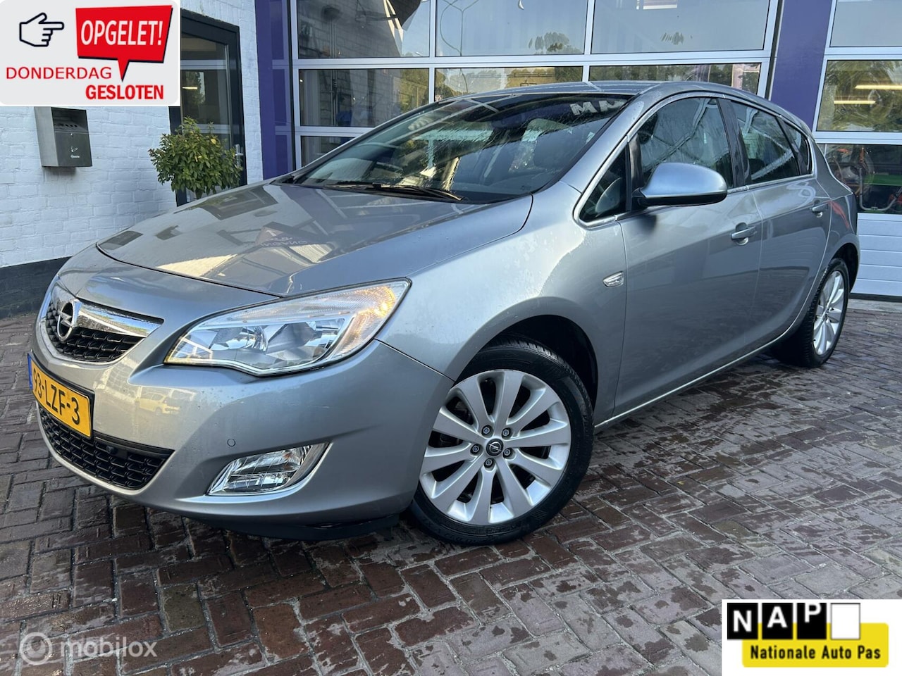 Opel Astra - 1.4 Turbo Cosmo * AIRCO * TREKHAAK * PDC * 5 DRS - AutoWereld.nl