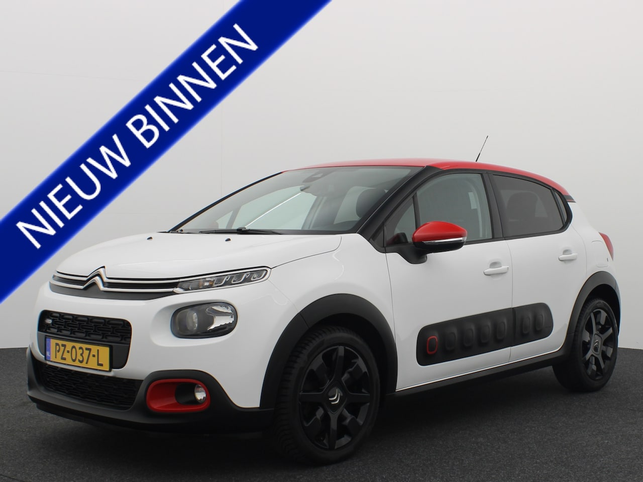 Citroën C3 - 1.2 PureTech S&S Shine 110PK / NWE D-RIEM / NAVI / CLIMA / CAMERA / CARPLAY / DAB+ / PDC / - AutoWereld.nl