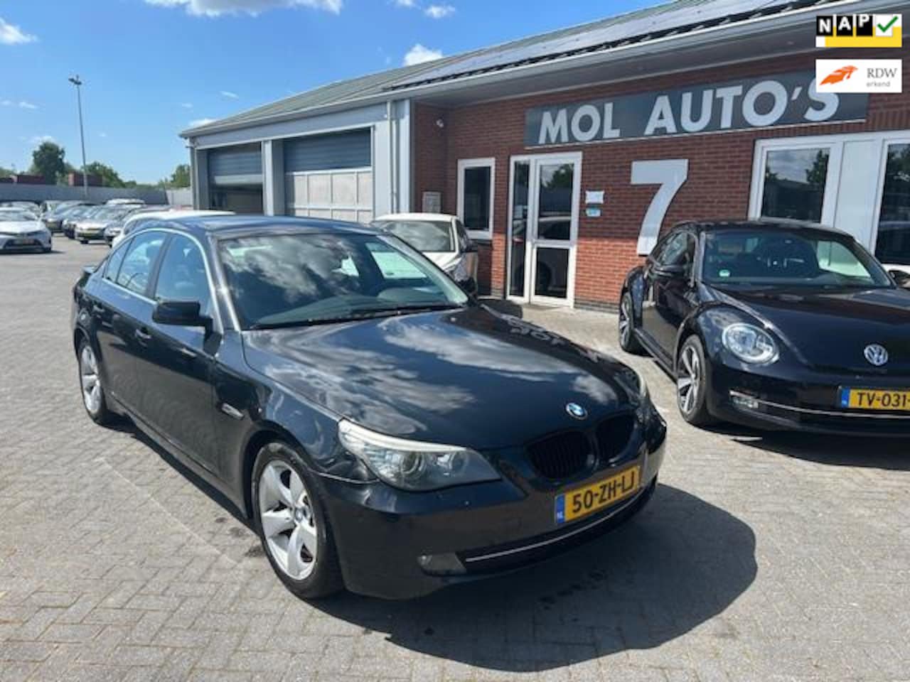 BMW 5-serie - 520i Corporate Lease Introduction 520i Corporate Lease Introduction , APK 05-2026 - AutoWereld.nl