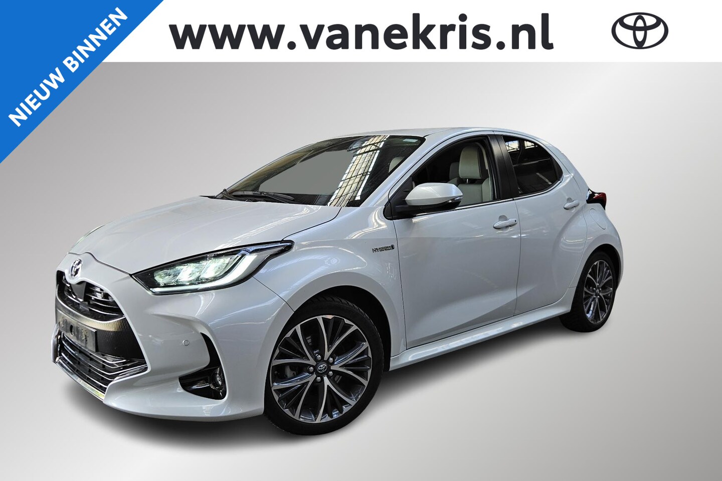 Toyota Yaris - 1.5 Hybrid Executive 1.5 Hybrid Executive, Special Leer, JBL, Uniek! - AutoWereld.nl