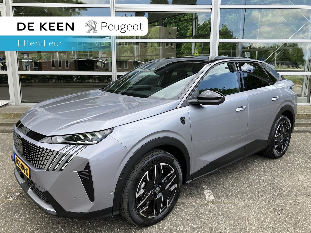 Peugeot 3008 - 1.2 HYBRID 136pk e-DCS6 GT - AutoWereld.nl