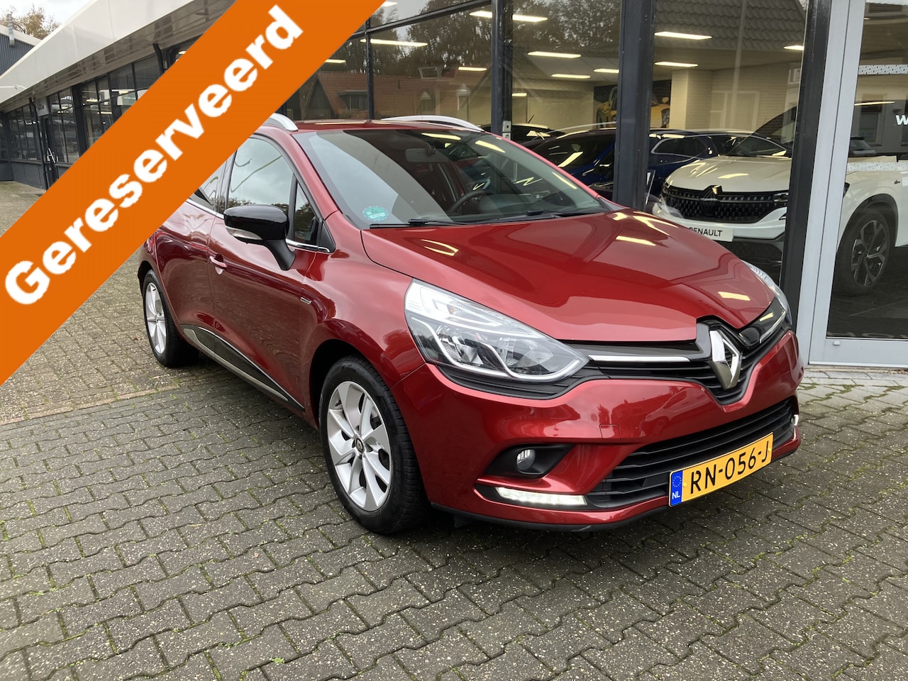 Renault Clio Estate - TCe 90 Limited * TREKHAAK * - AutoWereld.nl