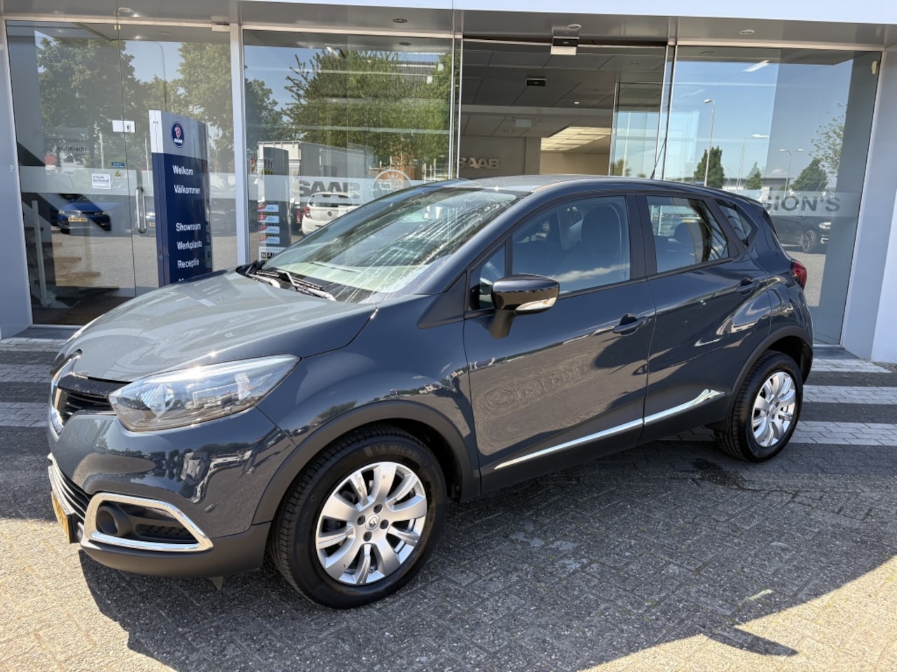Renault Captur - 0.9 TCe Expression 0.9 TCe Expression - AutoWereld.nl