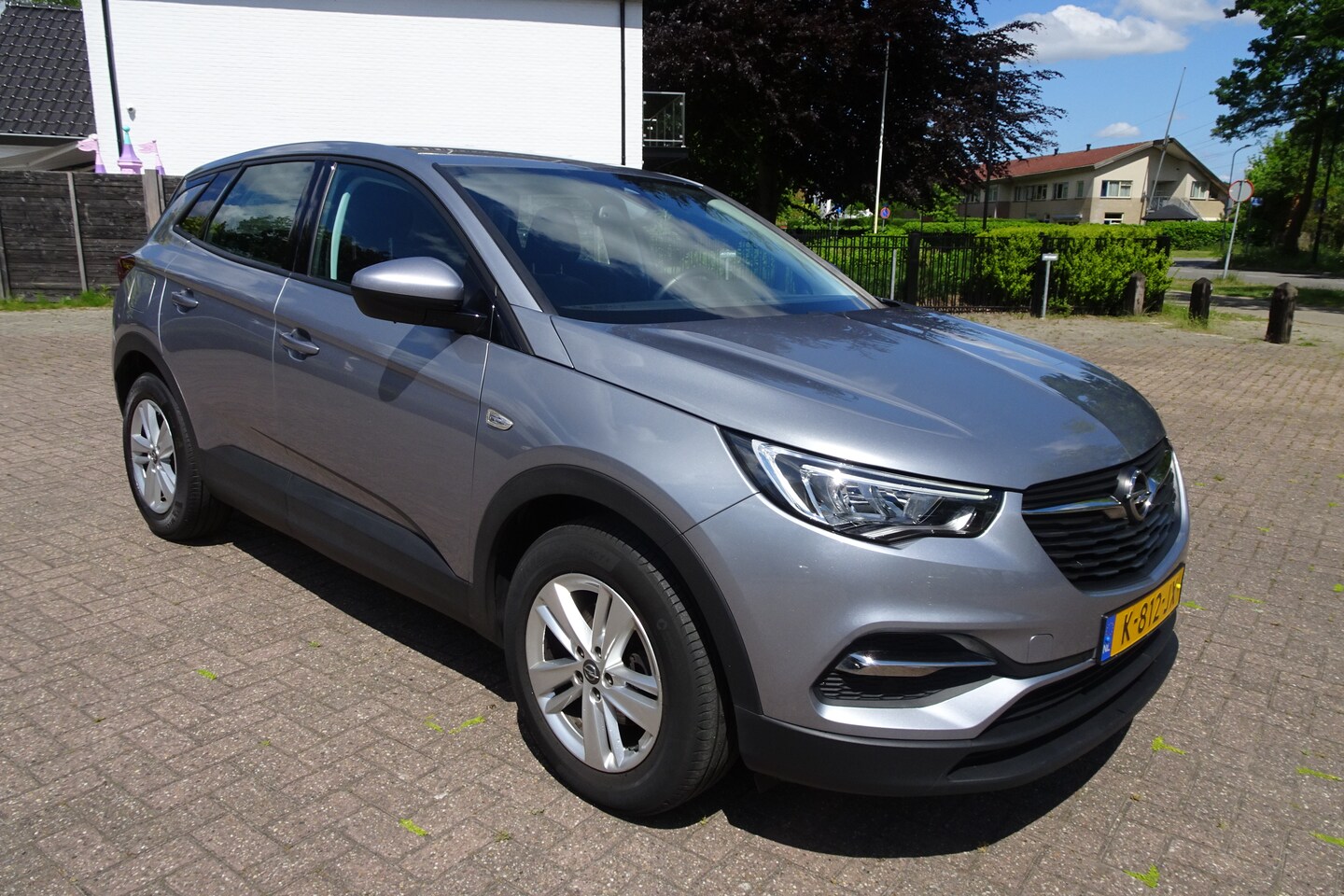 Opel Grandland X - 1.2 Turbo Edition 130 pk * AIRCO * LMV * NAVI * PDC * - AutoWereld.nl