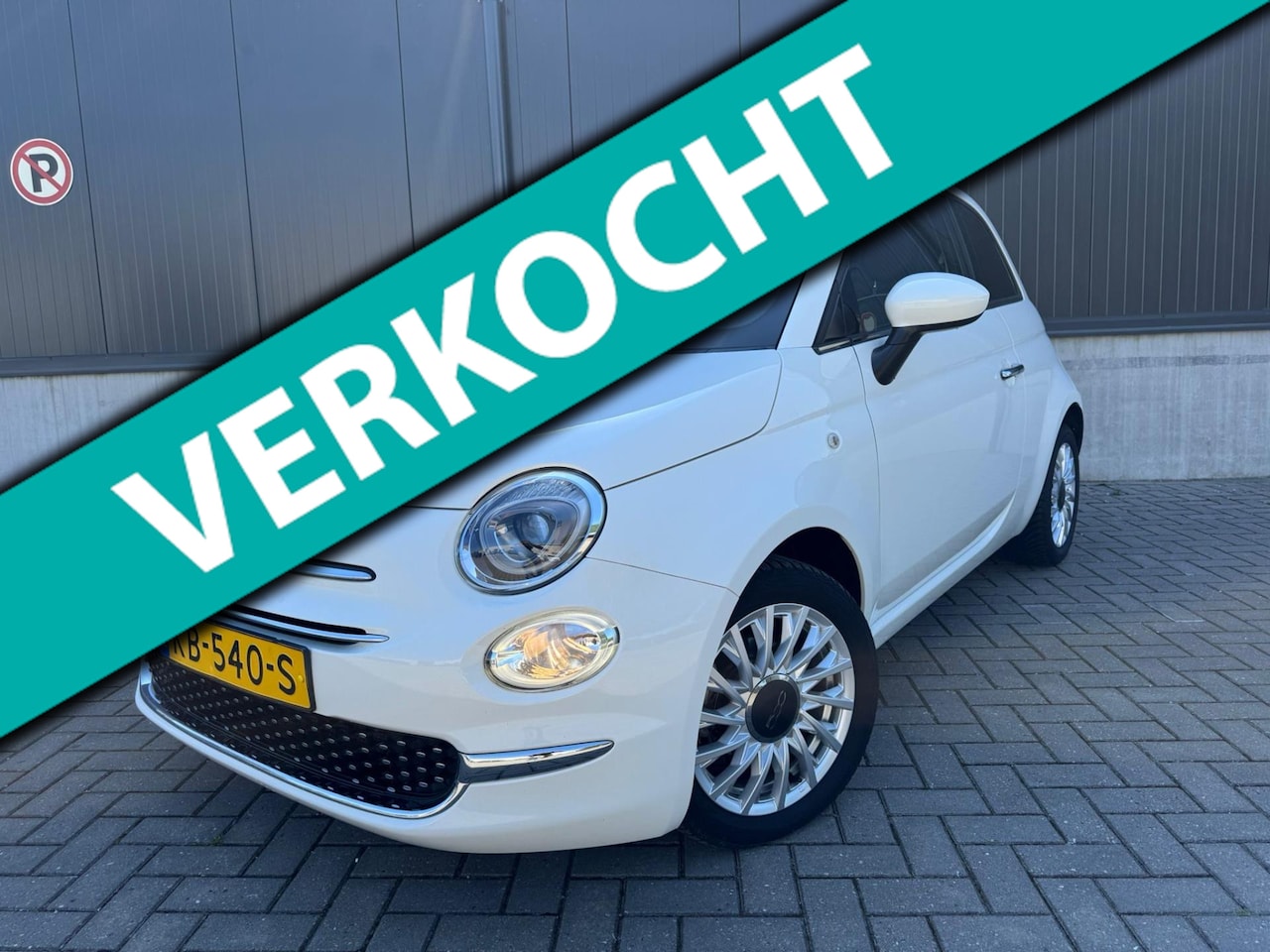 Fiat 500 - 0.9 TwinAir Turbo Lounge 80PK / Airco / Pano dak / l.m. velgen ! - AutoWereld.nl