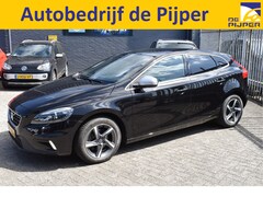 Volvo V40 - 2.0 D2 Ocean Race Business, ORGINEEL NEDERLANDSE AUTO, BOEKJES, NAP EN ONDERHOUDSHISTORIE