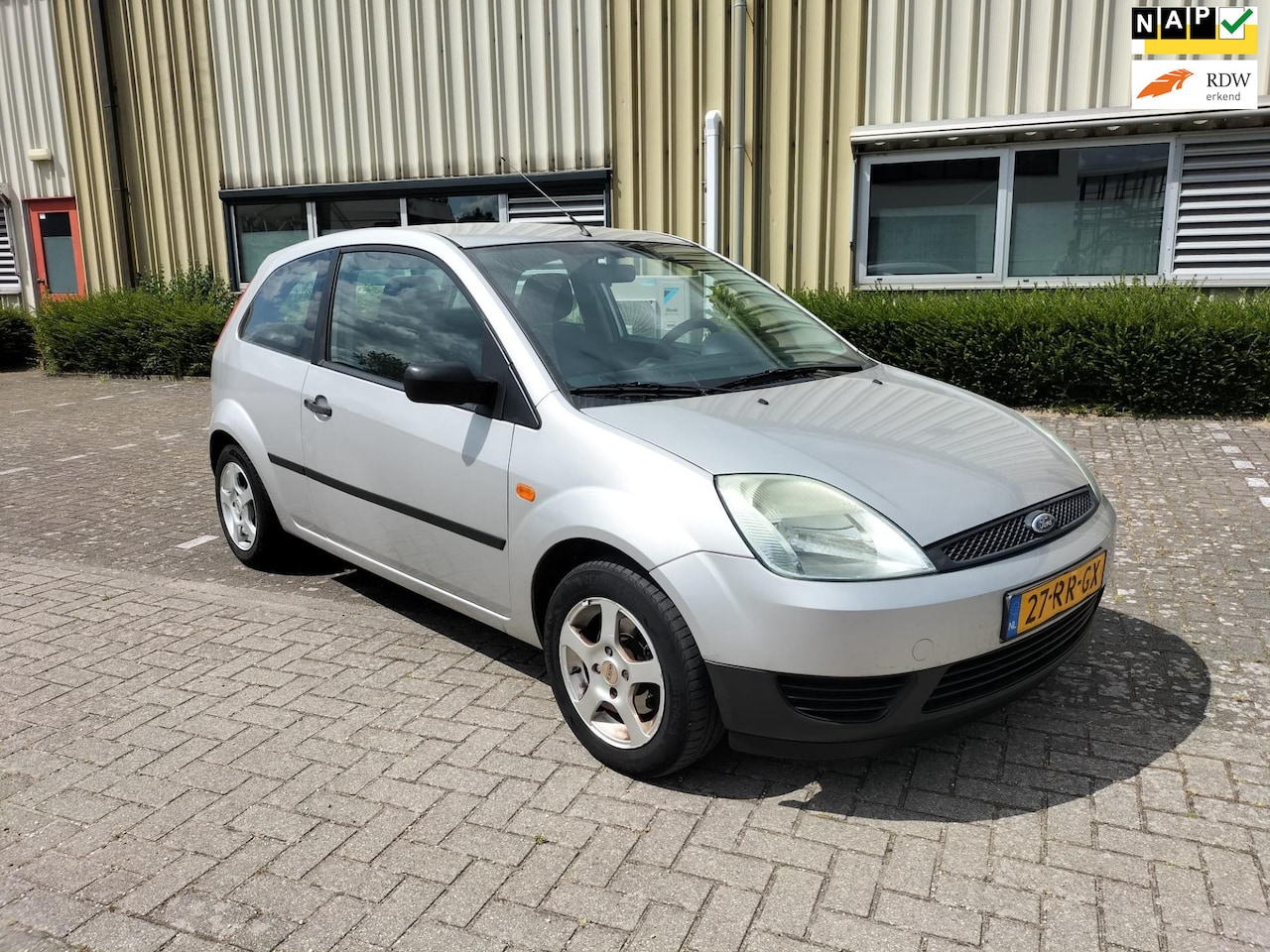 Ford Fiesta - 1.3 Style 1.3 Style - AutoWereld.nl