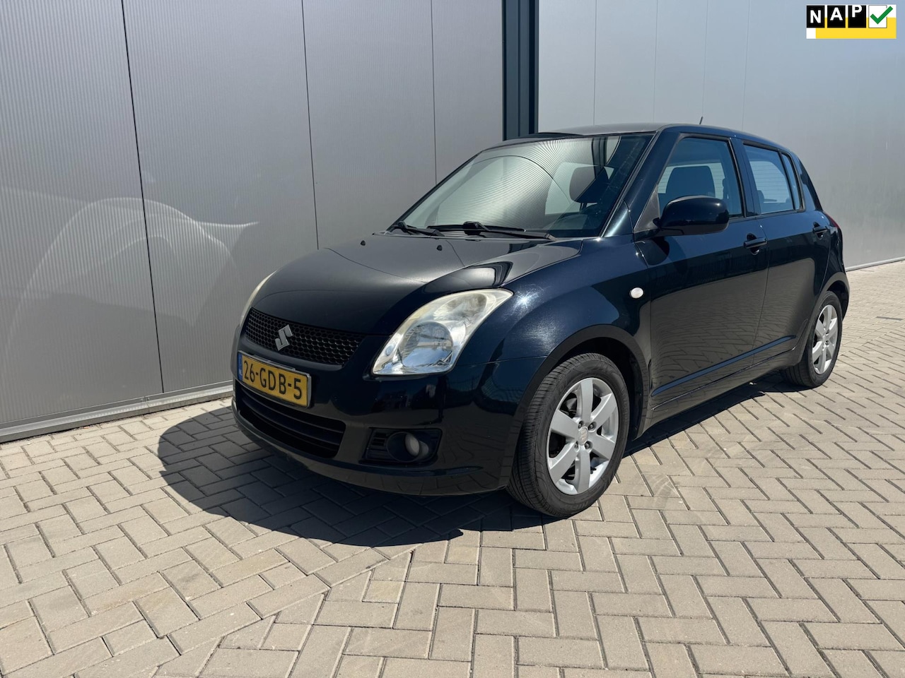Suzuki Swift - 1.3 Shogun 1.3 Shogun - AutoWereld.nl