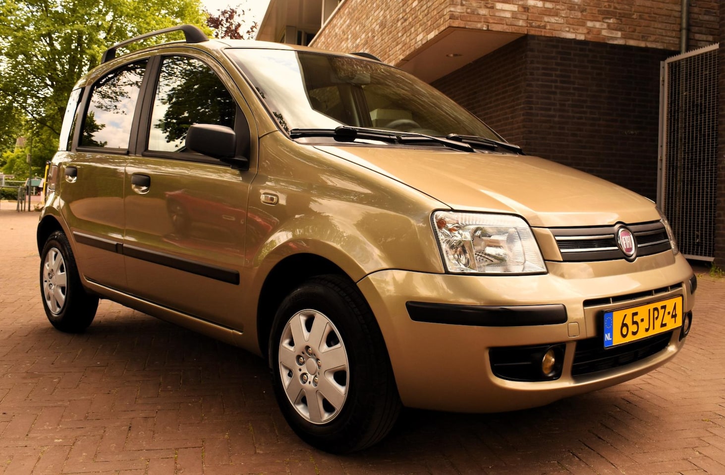 Fiat Panda - 1.2 Emotion AUTOMAAT AIRCO, ELEC. RAMEN EN MEER! ZEER MOOI - AutoWereld.nl