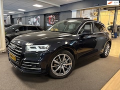Audi Q5 - 50 TFSI e quattro Pro Line / Leder /panorama-dak / trekhaak /luchtvering