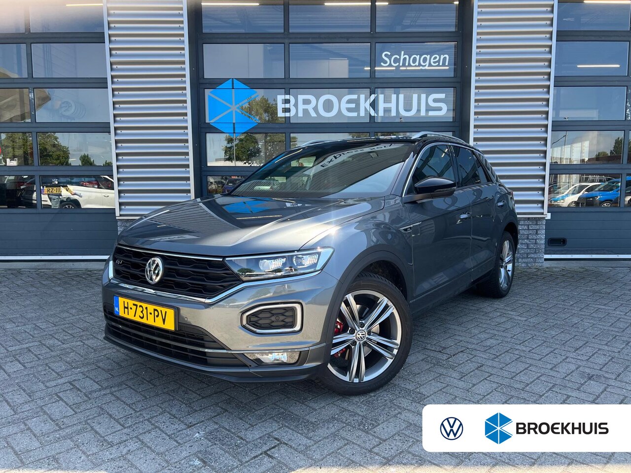 Volkswagen T-Roc - 1.5 TSI 150 pk Sport Business R | Achteruitrijcamera | Airco (automatisch) | Cruise contro - AutoWereld.nl