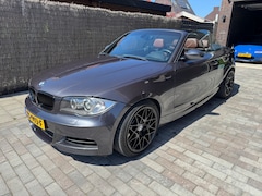 BMW 1-serie Cabrio - 135i 6-cilinder / handbak