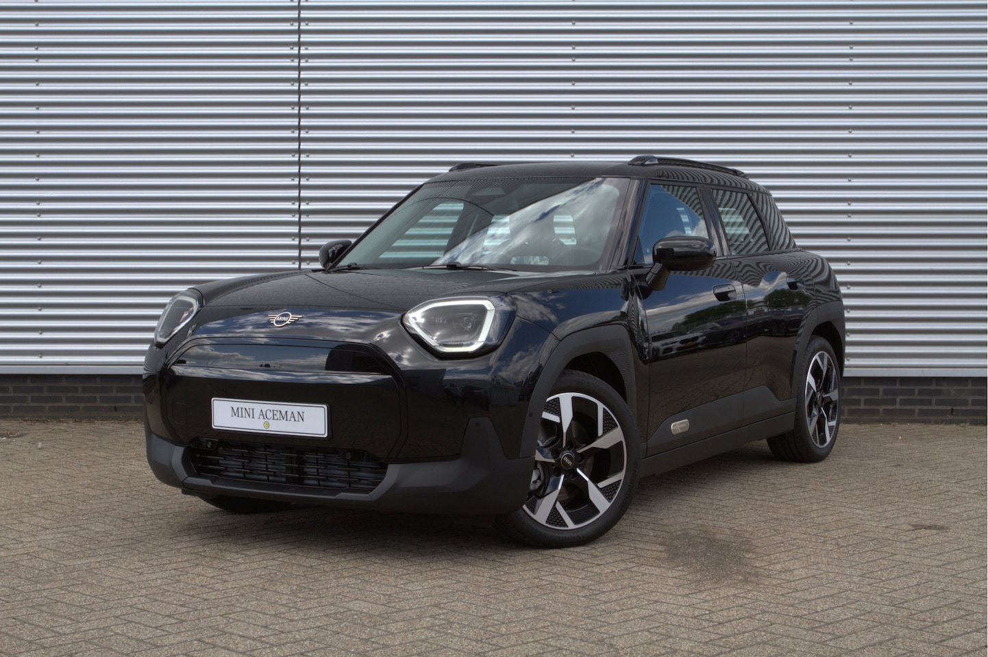 MINI Aceman - Mini E Classic S 42.5 kWh - AutoWereld.nl