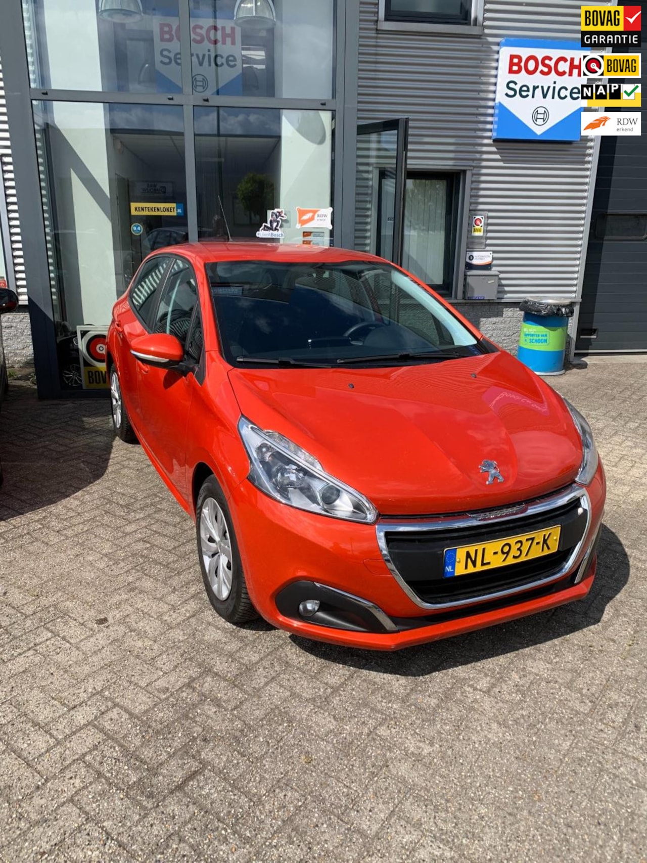 Peugeot 208 - 1.2 PureTech Blue Lion 1.2 PureTech Blue Lion - AutoWereld.nl