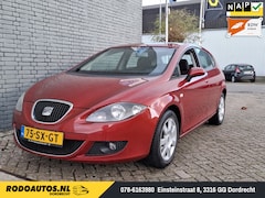 Seat Leon - 1.6 Reference 5Drs Airco Verbruikt Olie