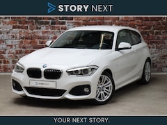 BMW 1-serie - 118i Executive M Sport Pakket 3 deurs / Navigatie / LED / Sportstoelen / Climate Control /
