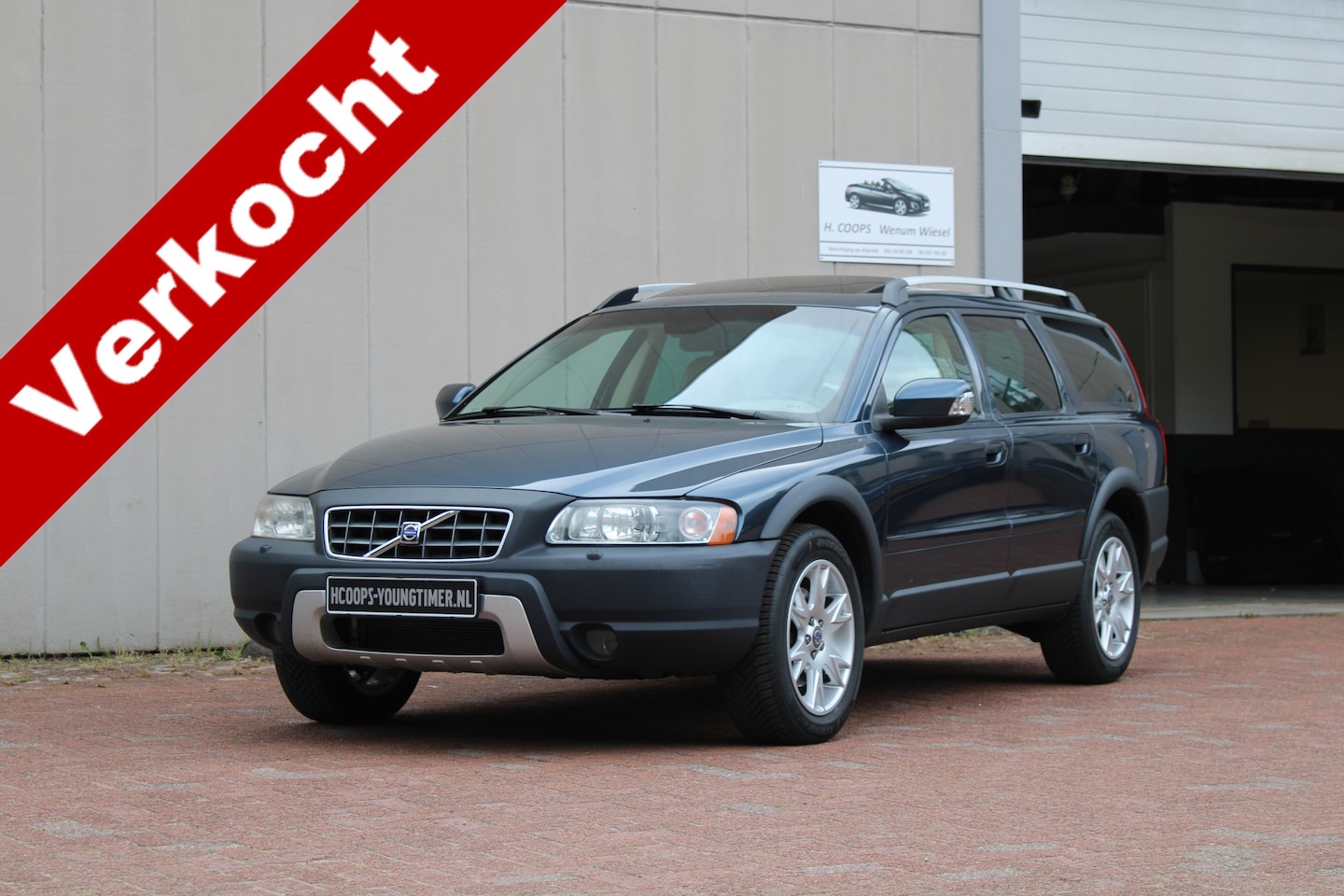 Volvo XC70 - 2.5 T Summum AUTOMAAT YOUNGTIMER incl. 21% BTW - AutoWereld.nl