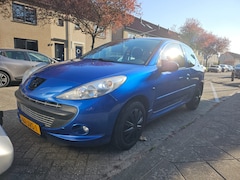 Peugeot 206 + - 1.4 XS