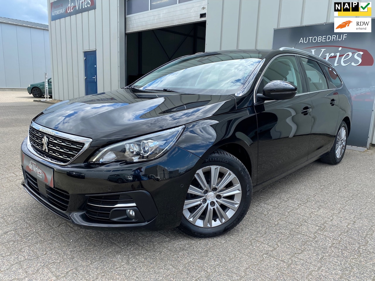 Peugeot 308 SW - 1.2 PureTech 130PK Allure Pack / Navi / Apple Carplay / Stoelverw. / Cruise / LED / PDC - AutoWereld.nl