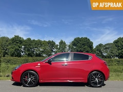 Alfa Romeo Giulietta - 1.750 TBI QV, 240pk, kuipstoelen