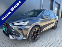 CUPRA Formentor - 1.4 VZ 245 PK e-Hybrid COPPER edision 1e eigenaar 19INCH, CAMERA f1 stuur Dealer onderhoud