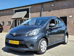 Toyota Aygo - 1.0 VVT-i Now Airco CV Elek ramen
