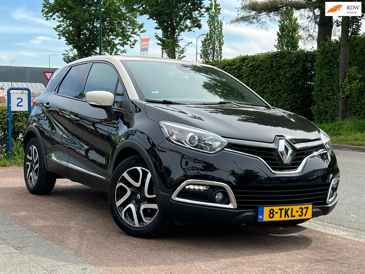 Renault Captur - 1.2 TCe Dynamique *AUTOMAAT|NAVI| NETTE AUTO - AutoWereld.nl