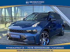 Lynk & Co 01 - 1.5 Plug-in hybrid 261pk Panoramadak / 360 Camera / Navigatie