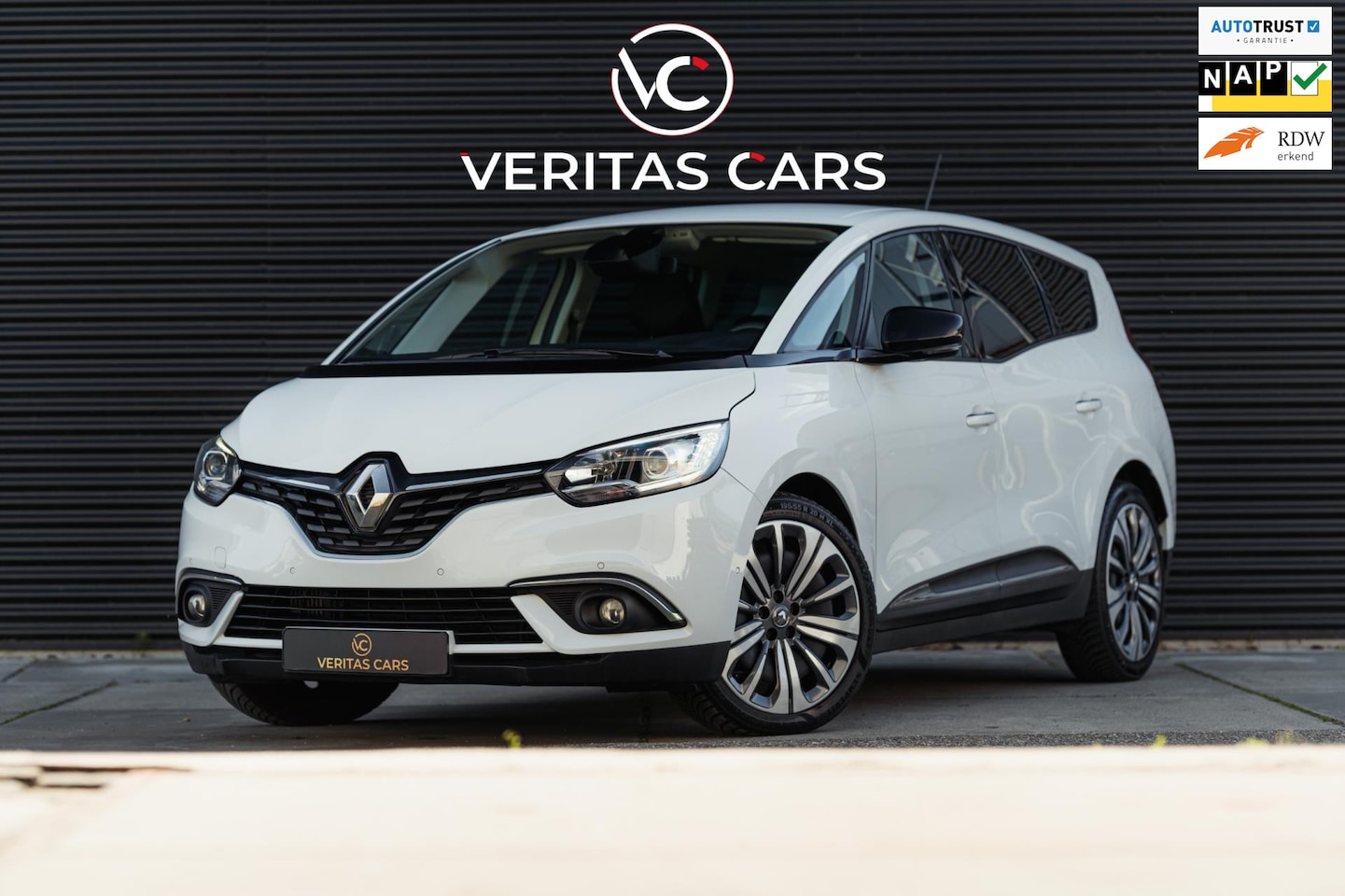 Renault Grand Scénic - 1.3 TCe Limited 140PK Automaat|Full Led|Camera|Navi|CarPlay e.o. - AutoWereld.nl