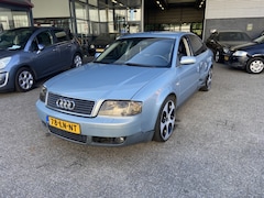 Audi A6 Limousine - 2.4 quattro