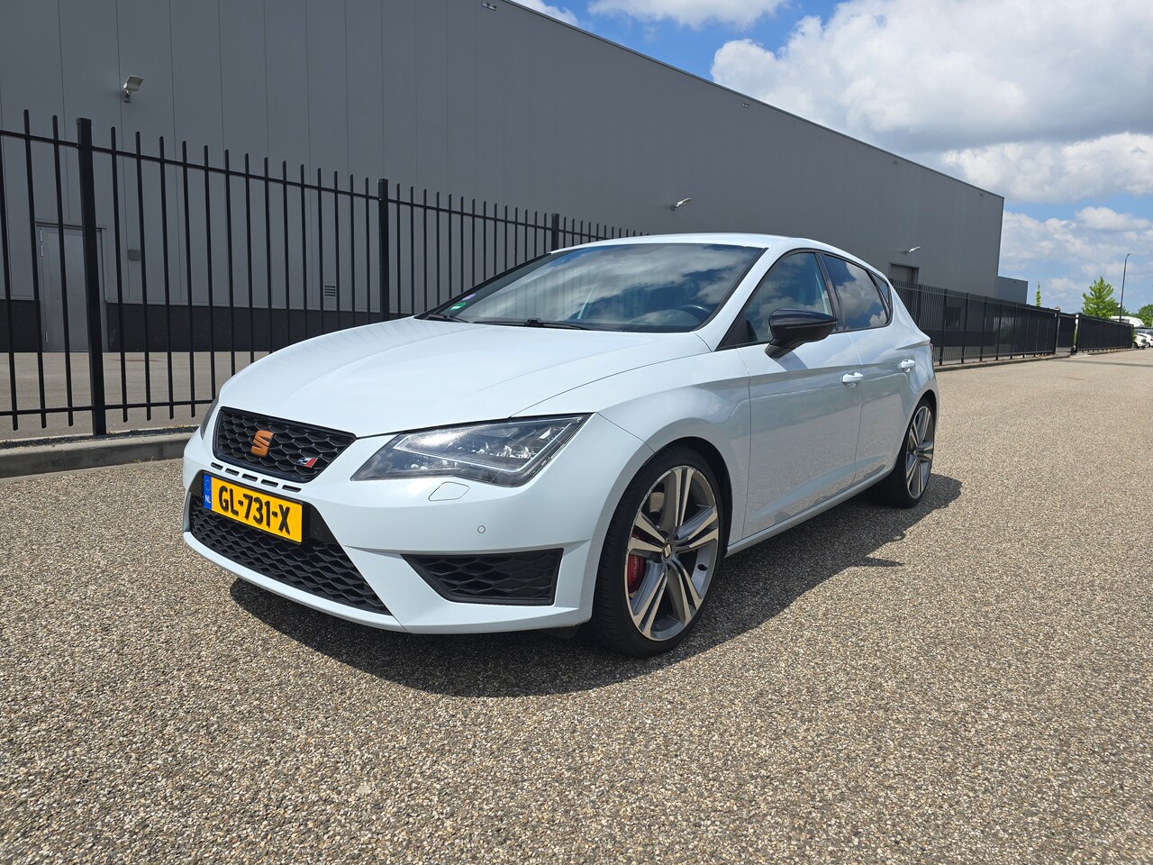 Seat Leon - 2.0 TSI Cupra 280 - AutoWereld.nl