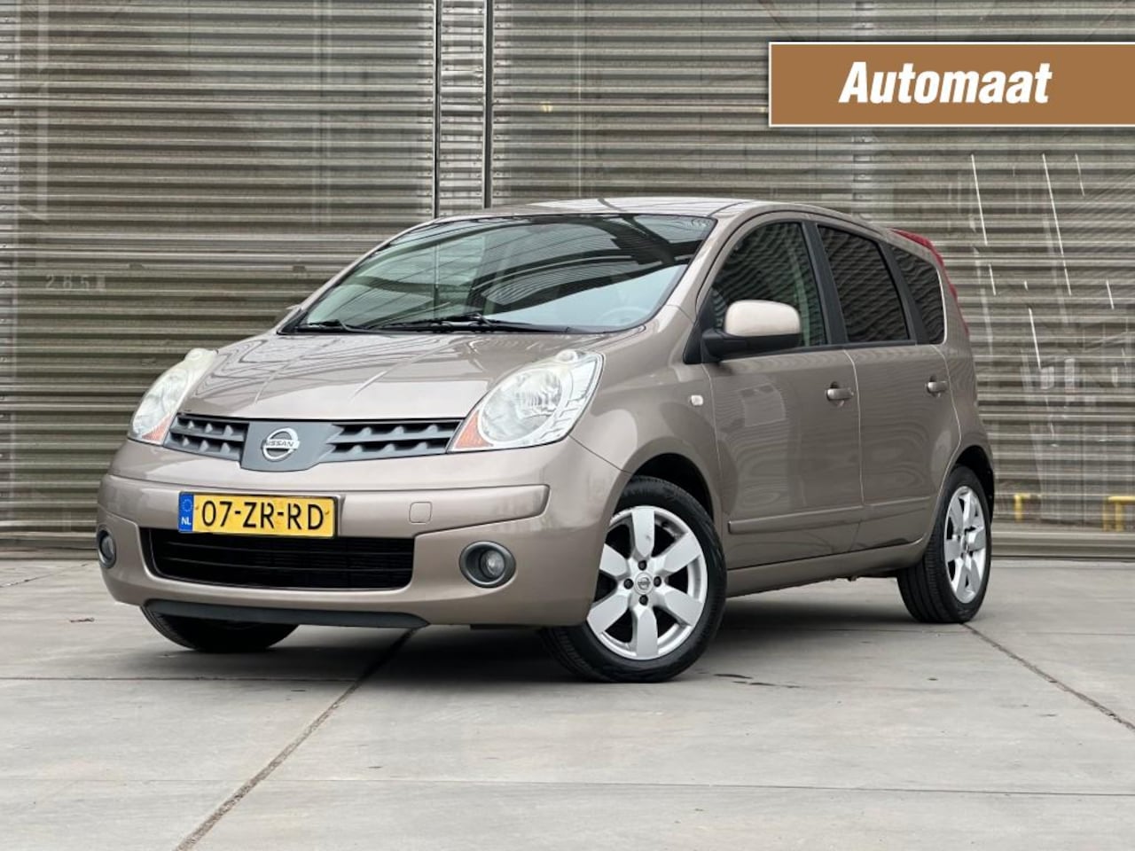 Nissan Note - 1.6 LIFE AIRCO/LM VELGEN !! AUTOMAAT !! - AutoWereld.nl