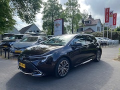 Toyota Corolla - 1.8 HYBRID TEAM D AUTOMAAT / CARPLAY / CAMERA / ADAP. CRUISE