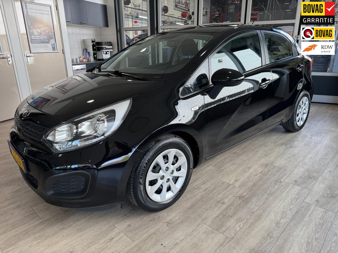 Kia Rio - 1.2 CVVT ComfortLine 1.2 CVVT ComfortLine - AutoWereld.nl