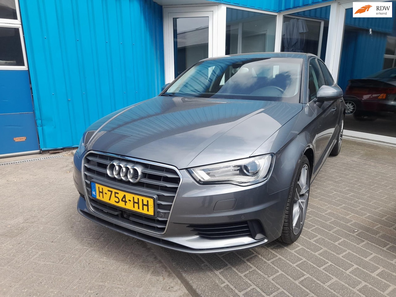 Audi A3 Limousine - 1.6 TDI Ambition Pro Line Plus 1.6 TDI Ambition Pro Line Plus - AutoWereld.nl