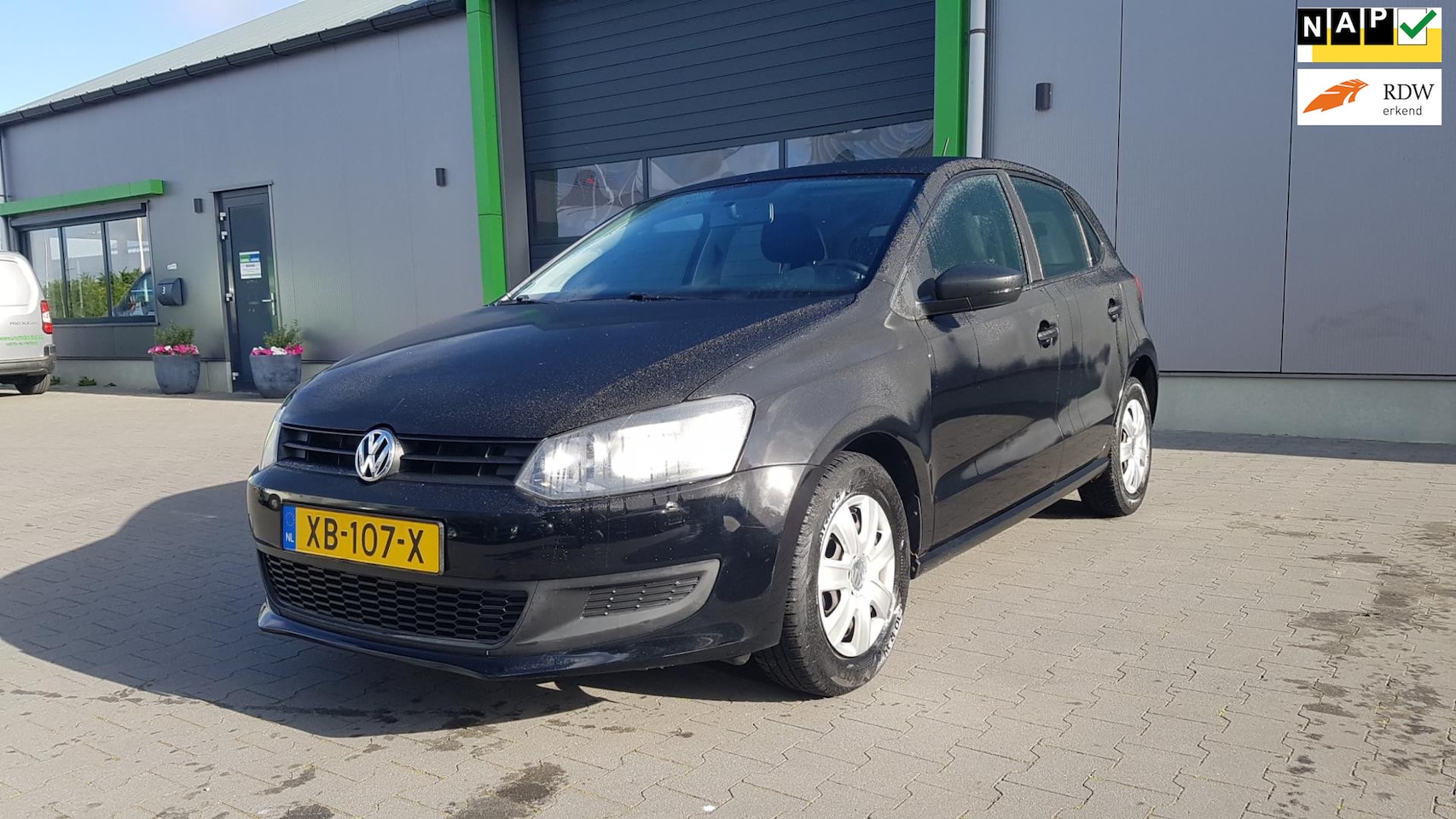Volkswagen Polo - 1.2 Easyline 1.2 Easyline , Mooie en nette auto Lage KM stand Airco Centr.vergrendeling met afst.bed. - AutoWereld.nl