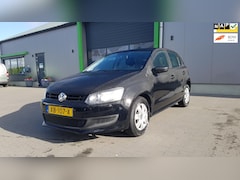 Volkswagen Polo - 1.2 Easyline , Mooie en nette auto Lage KM stand Airco Centr.vergrendeling met afst.bed