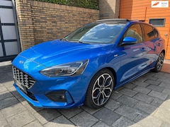 Ford Focus - 1.5 EcoBoost ST Line Business