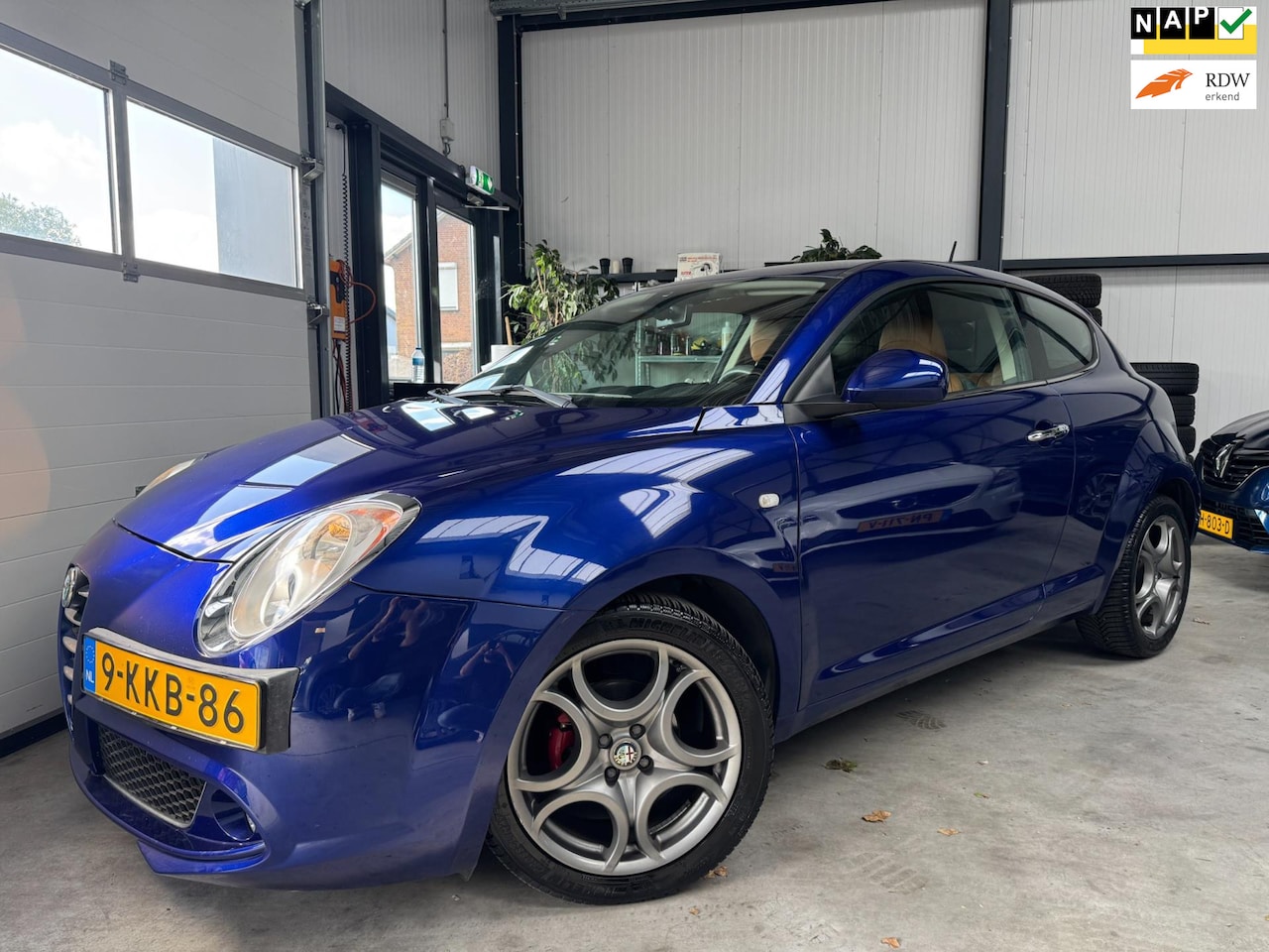 Alfa Romeo MiTo - 0.9 TwinAir Distinctive Leder Navigatie - AutoWereld.nl